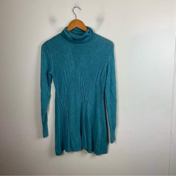 Apt. 9 Sweaters - Apt 9 Teal Aqua Blue Ribbed Turtleneck Tunic Long sleeve‎ Modest Stretch Medium